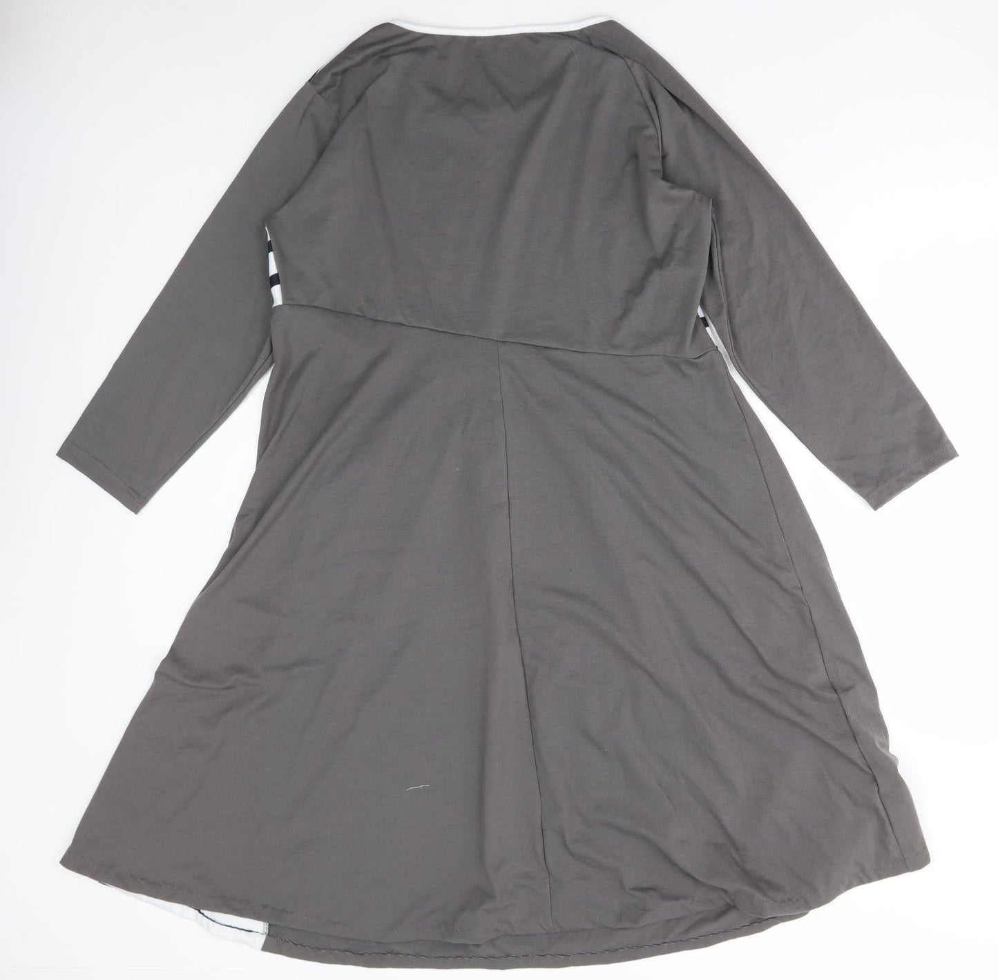 Preworn Womens Multicoloured Striped Polyester A-Line Size L Round Neck Pullover