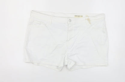 Marks and Spencer Womens White Cotton Mom Shorts Size 20 L3 in Regular Zip