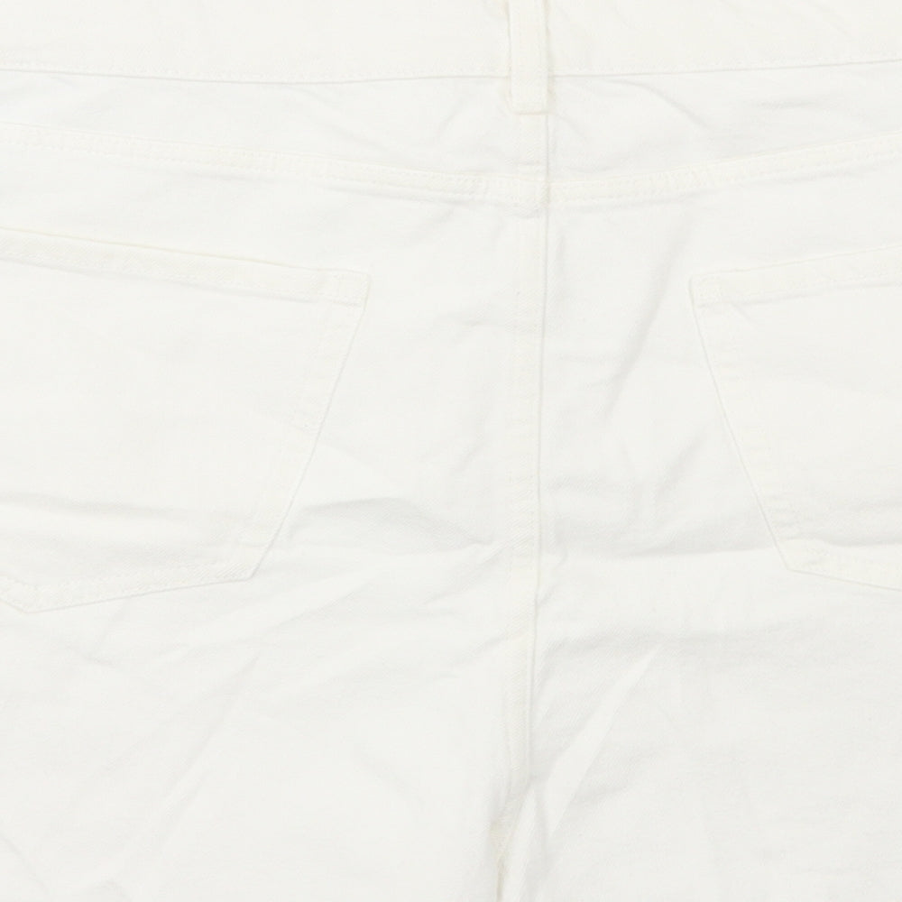 Marks and Spencer Womens White Cotton Mom Shorts Size 22 L3 in Regular Button
