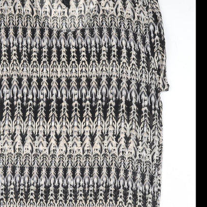 H&M Womens Black Geometric Polyester Shift Size 10 Scoop Neck Pullover