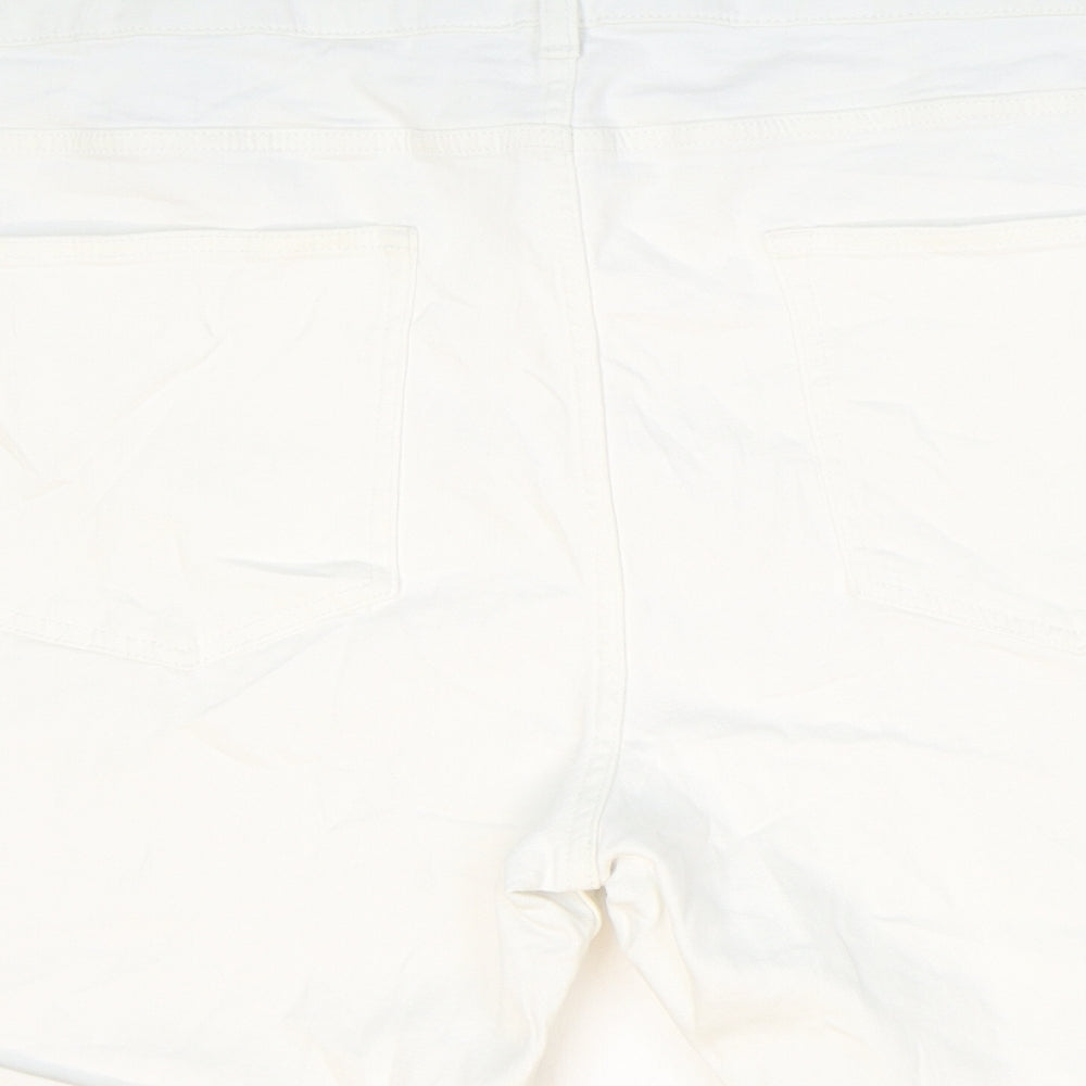 Marks and Spencer Womens White Cotton Boyfriend Shorts Size 20 Regular Zip