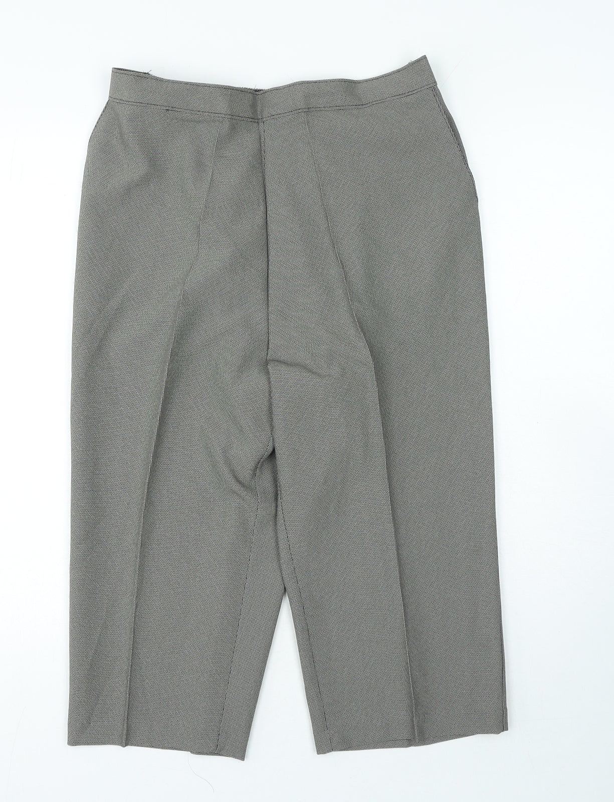 Womens UK Size 18 Saira Regular Fit Capri Black Trousers
