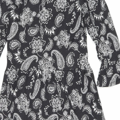F&F Womens Black Floral Viscose Fit & Flare Size 6 V-Neck Pullover - Lace trim