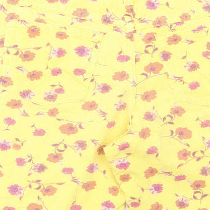 Marks and Spencer Womens Yellow Floral Cotton Bermuda Shorts Size 12 L8 in Regular Button