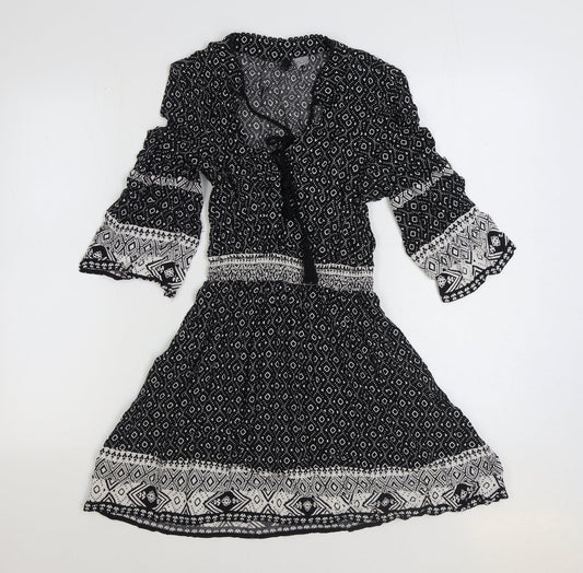 Divided by H&M Womens Black Geometric Viscose A-Line Size 10 V-Neck Pullover