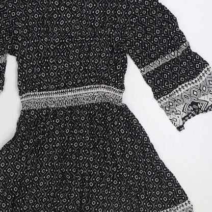 Divided by H&M Womens Black Geometric Viscose A-Line Size 10 V-Neck Pullover