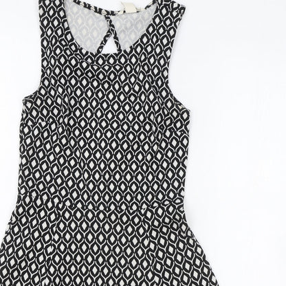 H&M Womens Black Geometric Polyester Skater Dress Size S Round Neck Pullover - keyhole on back