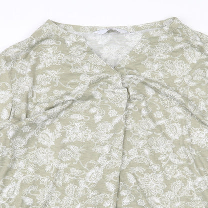 Womens UK Size M Isle Essentials Green Basic Blouse
