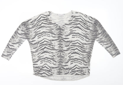 Peace and Love Womens Grey V-Neck Animal Print Polyester Pullover Jumper Size 14 - Tiger print
