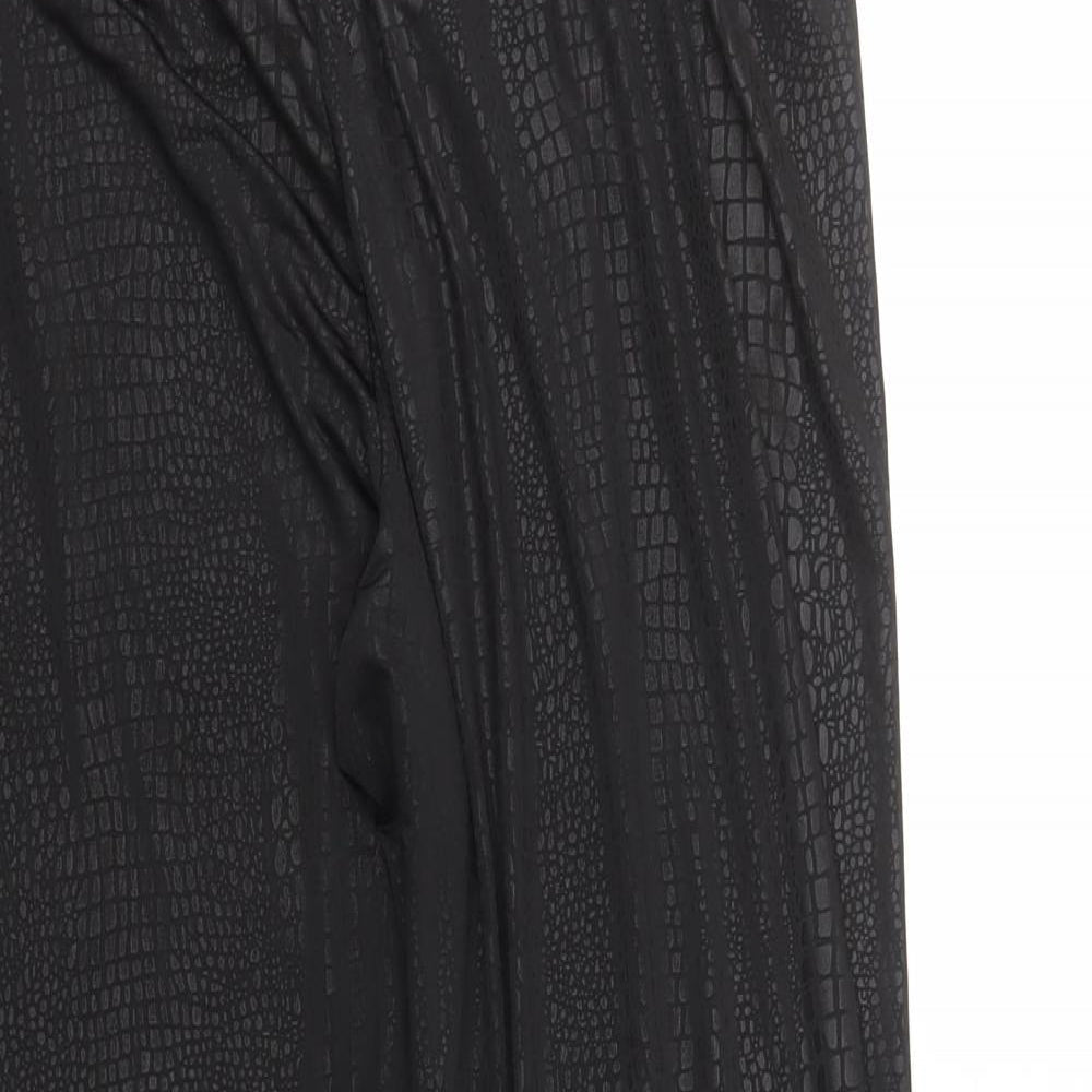 SheIn Womens Black Animal Print Polyester Capri Leggings Size XL L26 in - Crocodile Print