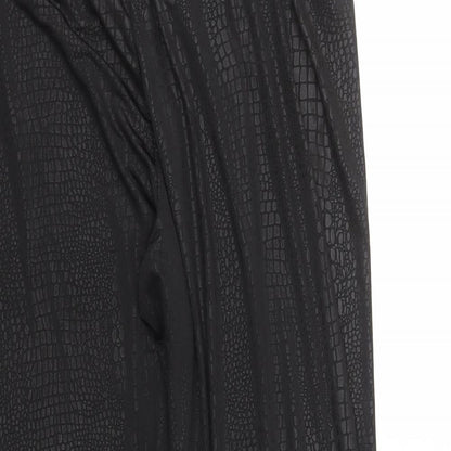 SheIn Womens Black Animal Print Polyester Capri Leggings Size XL L26 in - Crocodile Print