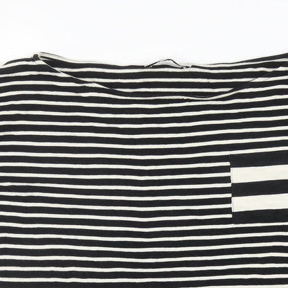 Womens UK Size 14 Per Una Black Basic T-Shirt