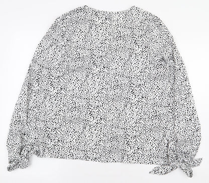 SheIn Womens White Animal Print Polyester Basic Blouse Size M V-Neck