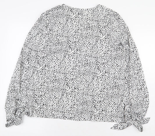 SheIn Womens White Animal Print Polyester Basic Blouse Size M V-Neck