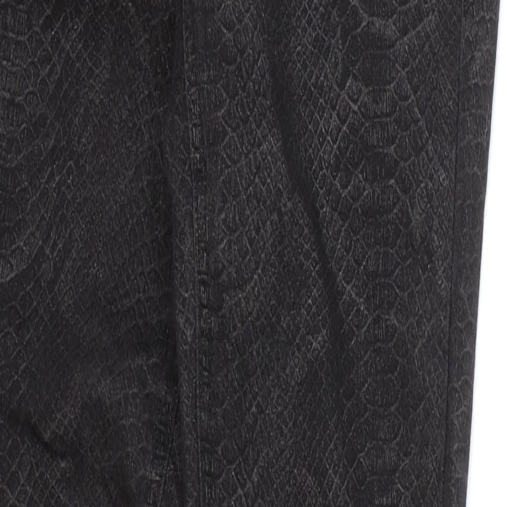 Womens UK Size 24 in H&M Regular Fit Skinny Black Jeans