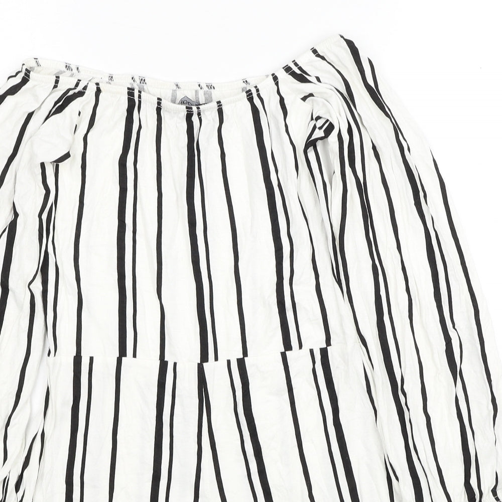 Boohoo Womens White Pinstripe Viscose Playsuit One-Piece Size 8 L3 in Pullover