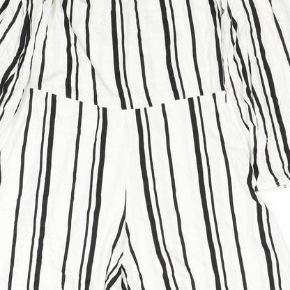 Boohoo Womens White Pinstripe Viscose Playsuit One-Piece Size 8 L3 in Pullover