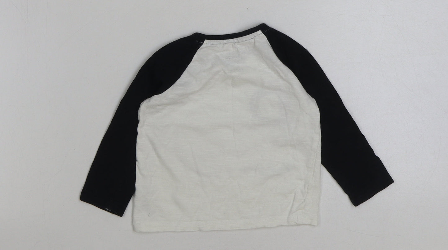 F&F Baby White Cotton Basic T-Shirt Size 9-12 Months Round Neck Pullover - D is for Dinosaur