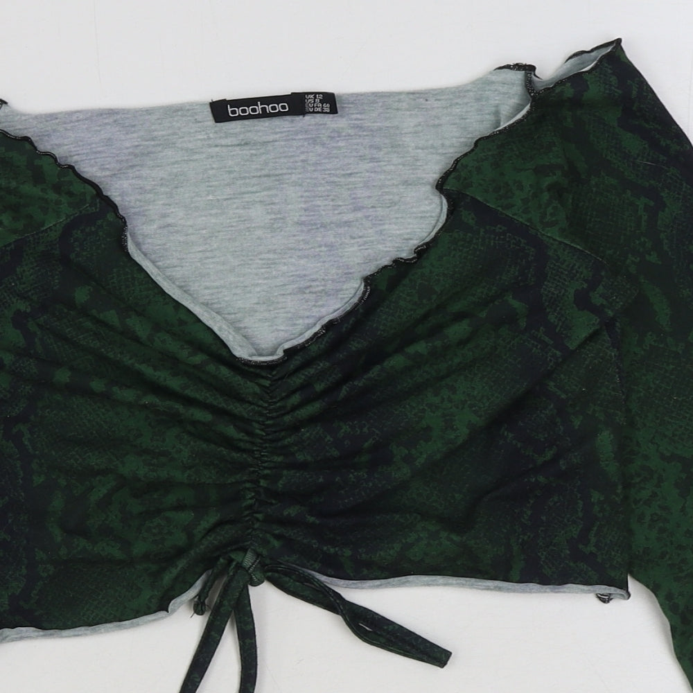 Boohoo Womens Green Animal Print Viscose Cropped Blouse Size 12 V-Neck - Snake Skin Print