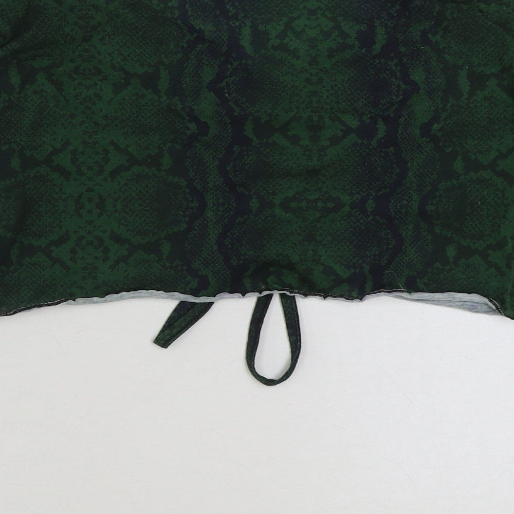 Boohoo Womens Green Animal Print Viscose Cropped Blouse Size 12 V-Neck - Snake Skin Print