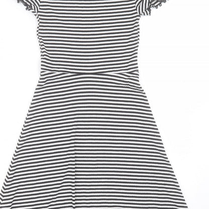Marks and Spencer Womens White Striped Polyester A-Line Size 6 Crew Neck Pullover - Lettuce Edging