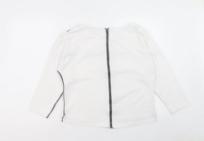 Womens UK Size 8 voyelles White Basic T-Shirt