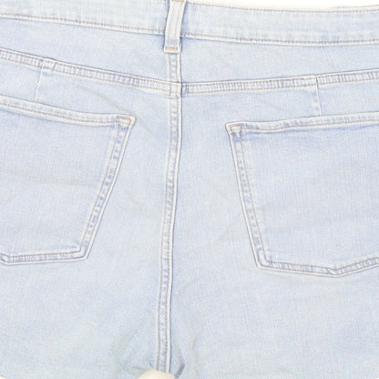 Marks and Spencer Womens Blue Cotton Mom Shorts Size 22 Regular Zip - Inside leg less than 3 inches.