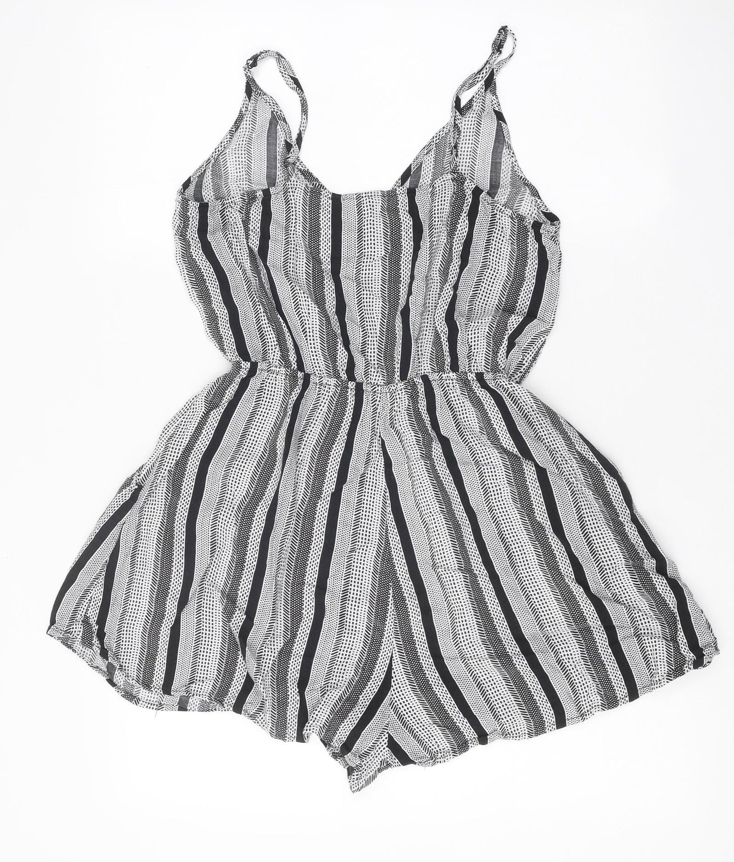 H&M Womens Black Geometric Viscose Romper One-Piece Size 6 L10 in Pullover