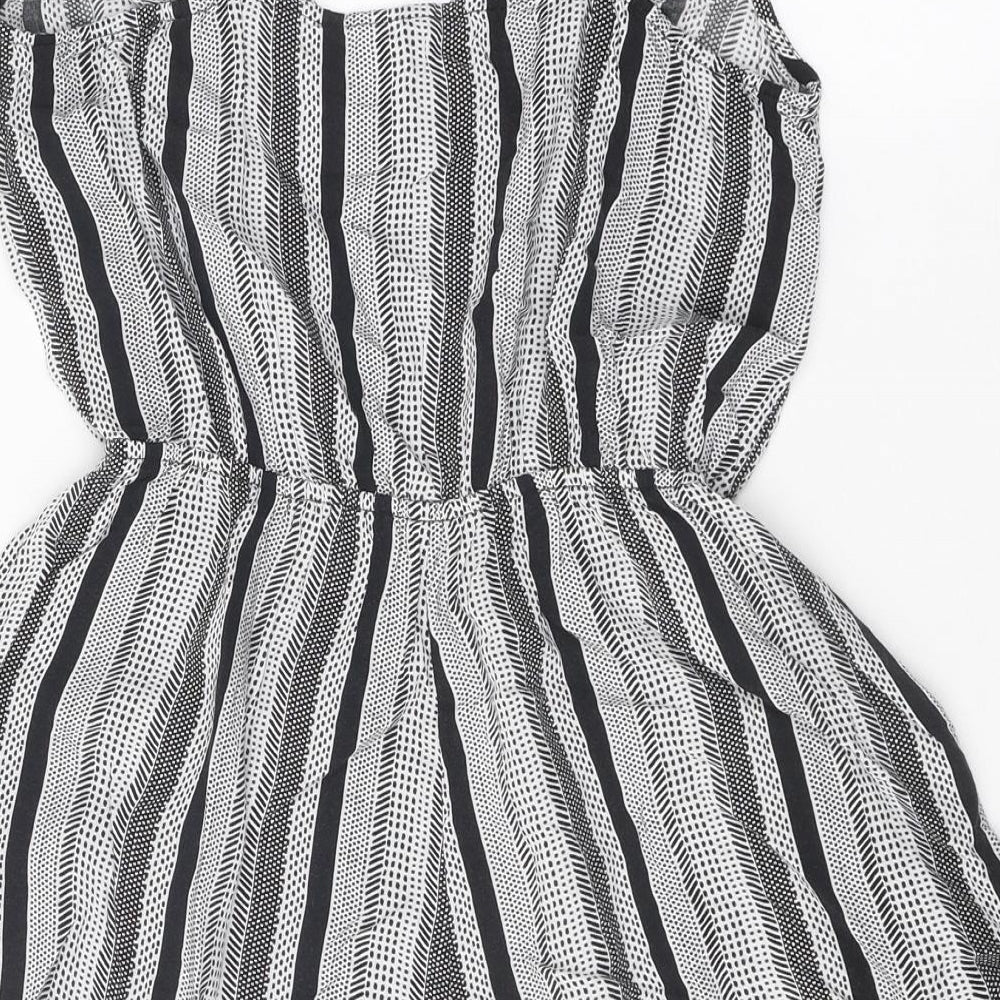 H&M Womens Black Geometric Viscose Romper One-Piece Size 6 L10 in Pullover