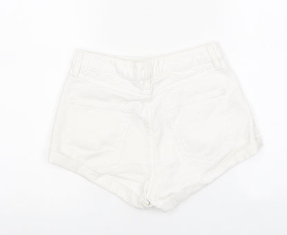 BMG Womens White 100% Cotton Boyfriend Shorts Size 30 in L10 in Regular Zip