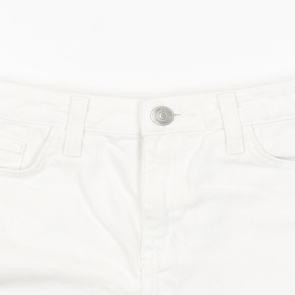 BMG Womens White 100% Cotton Boyfriend Shorts Size 30 in L10 in Regular Zip