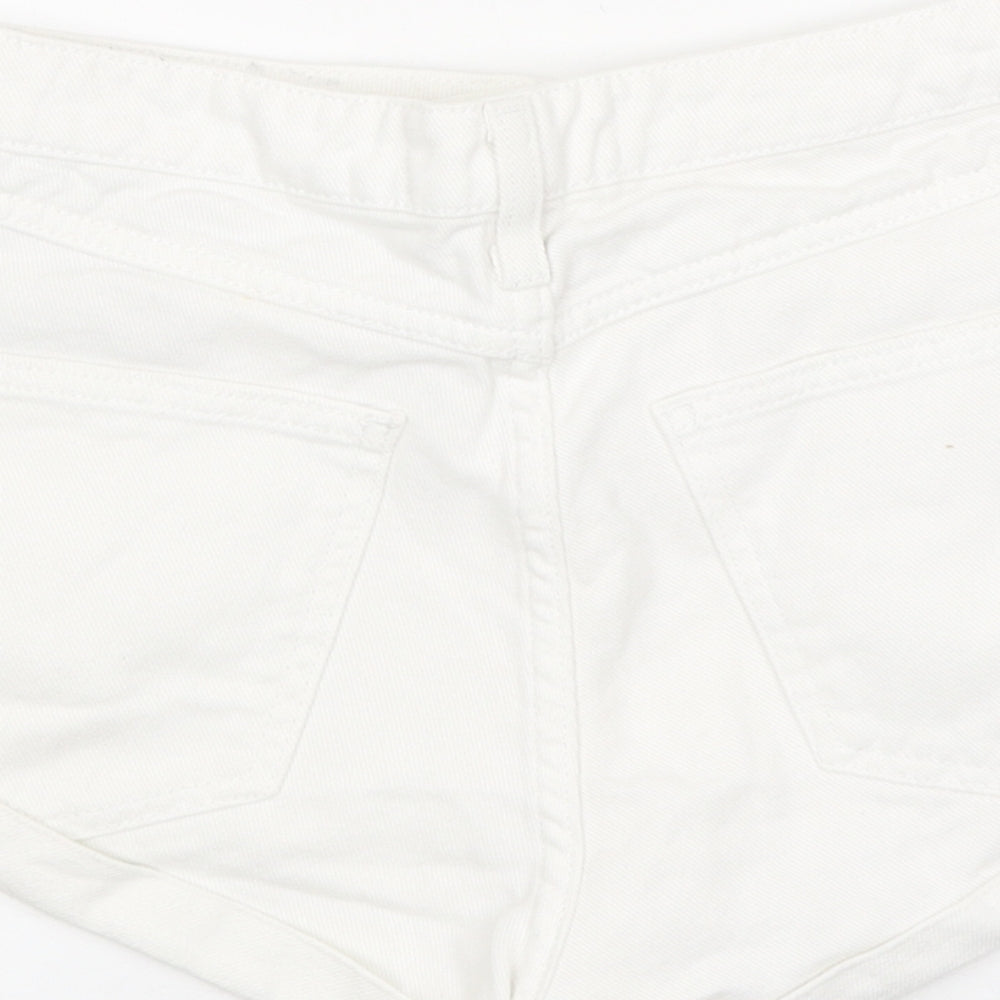 BMG Womens White 100% Cotton Boyfriend Shorts Size 30 in L10 in Regular Zip