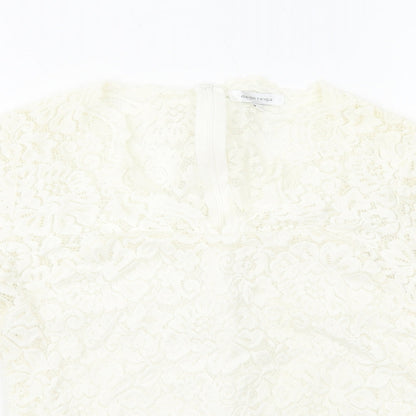 Diego Reiga Womens White Floral Viscose Basic T-Shirt Size 8 V-Neck