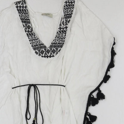 Papaya Womens White Geometric Viscose Basic Blouse Size S Scoop Neck