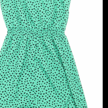 New Look Womens Green Geometric Polyester Fit & Flare Size 6 Scoop Neck Pullover - Heart Pattern