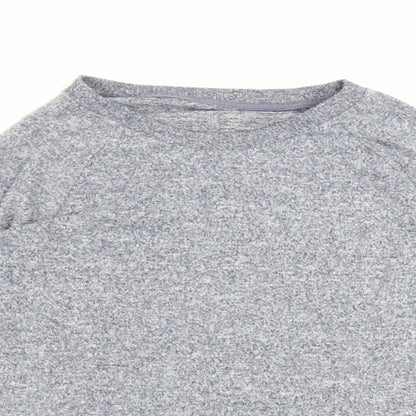 Close-up detail of Love the Lounge women’s blue polyester basic tank, size M, crew neck