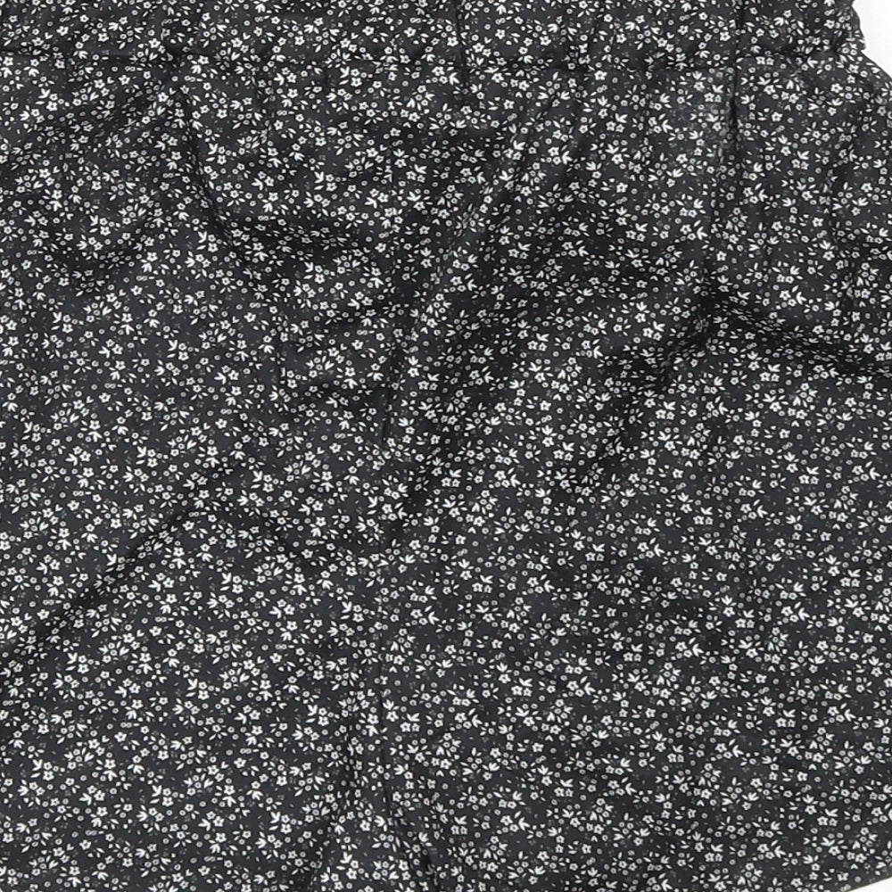 PRETTYLITTLETHING Womens Black Floral Polyester Culotte Shorts Size 6 Regular Tie