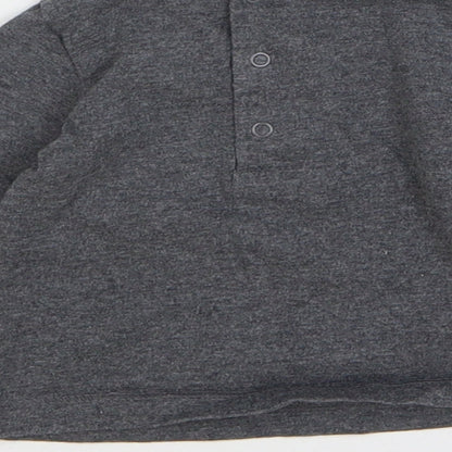 Preworn Baby Grey 100% Cotton Basic T-Shirt Size 0-3 Months Round Neck Pullover