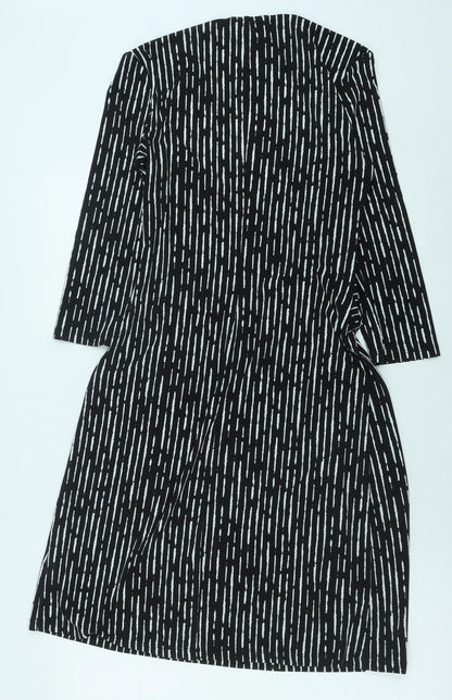 Nutmeg Womens Black Geometric Polyester A-Line Size 10 V-Neck Pullover