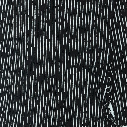 Nutmeg Womens Black Geometric Polyester A-Line Size 10 V-Neck Pullover