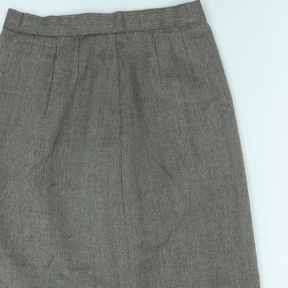 Womens UK Size 28 in Preworn Straight & Pencil  Skirt