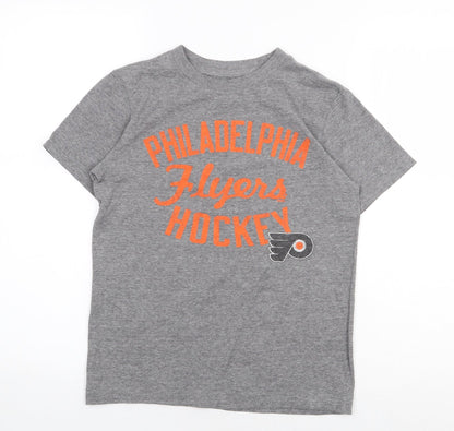Preworn Boys Grey Cotton Basic T-Shirt Size M Round Neck Pullover - Philadelphia