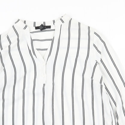 FOREVER 21 Womens White Striped Polyester Basic Blouse Size M V-Neck