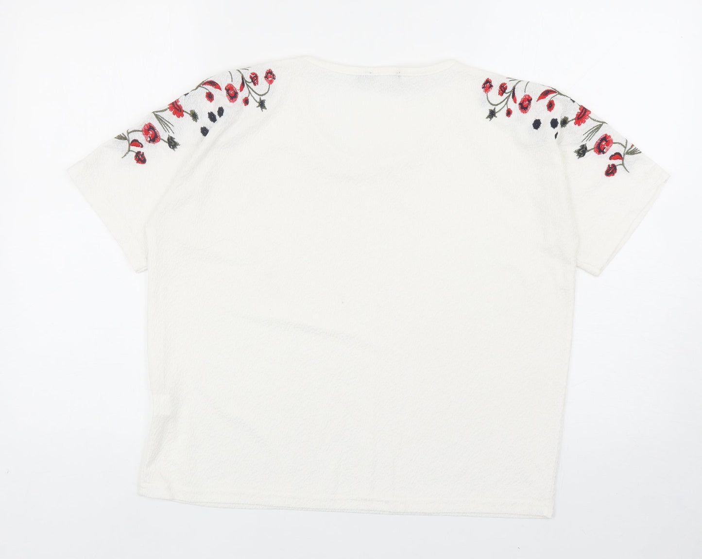 Boohoo Womens White Polyester Basic T-Shirt Size 6 Round Neck - Floral Detail