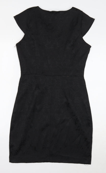 Preworn Womens Black Cotton Pencil Dress Size M Round Neck Zip - Cap Sleeve