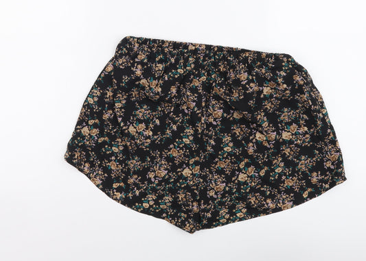 SheIn Womens Black Floral Polyester Bermuda Shorts Size M L4 in Regular