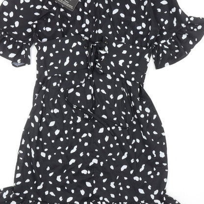 PRETTYLITTLETHING Womens Black Geometric Polyester A-Line Size 10 V-Neck Lace Up