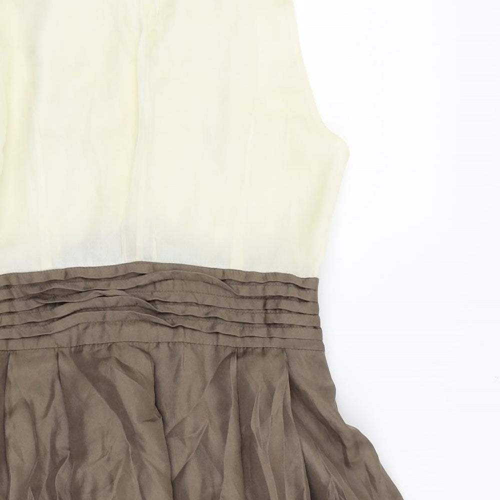 Fumblin Foe Womens Brown Polyester Fit & Flare Size L V-Neck Button