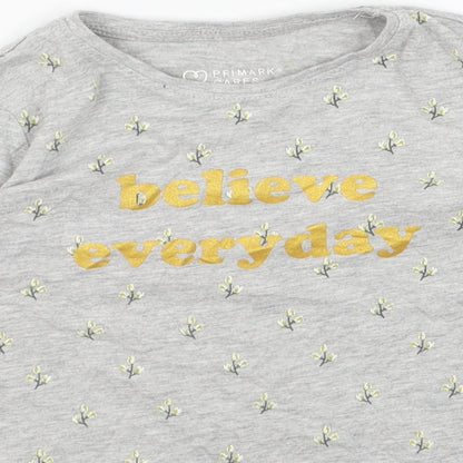 Primark Girls Grey Geometric Cotton Basic T-Shirt Size 7-8 Years Round Neck Pullover - Believe Everyday