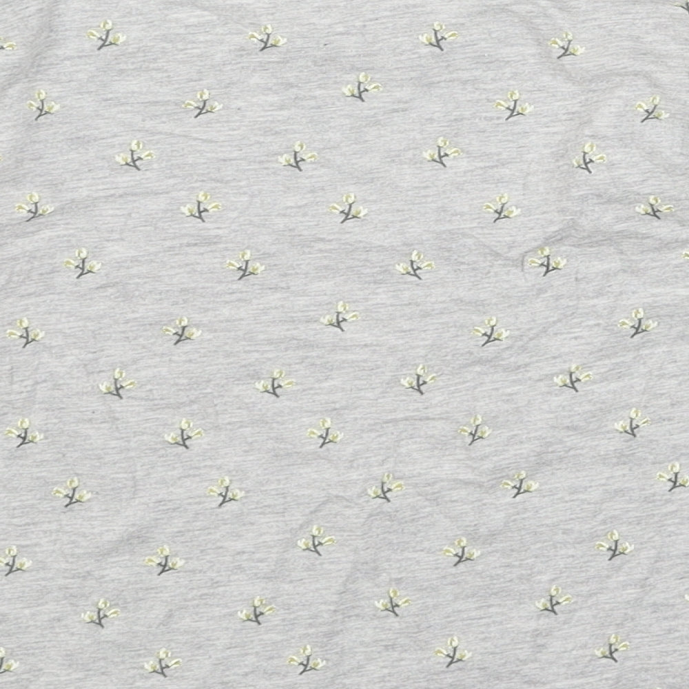 Primark Girls Grey Geometric Cotton Basic T-Shirt Size 7-8 Years Round Neck Pullover - Believe Everyday